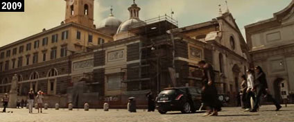 La basilica di Santa Maria del Popolo come la vede Tom Hanks in “Angeli e Demoni”…. cioè ribaltata rispetto a come la si vedrebbe normalmente (www.davinotti.com)