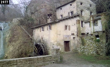 Refrontolo, il Molinetto della Croda visto in Mogliamante (www.davinotti.com)