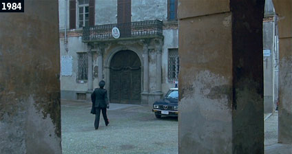 Palazzo Gromo di Ternengo a Biella... ovvero la caserma dei carabinieri nel film I due carabinieri (www.davinotti.com)