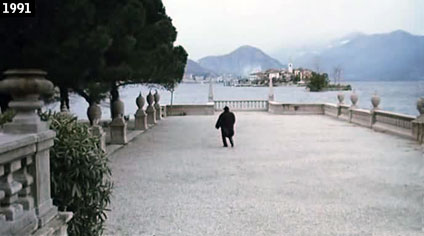 Vittorio Gassman si allontana dopo l’ultimo incontro con la nipote nella scena finale di “Tolgo il disturbo”, girata sull’Isola Bella (www.davinotti.com)