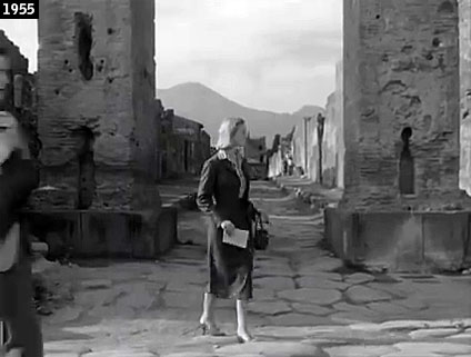 La protagonista del film si aggira tra le rovine di Pompei in “Prigionieri del male” (www.davinotti.com)