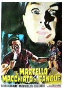 Il martello macchiato di sangue