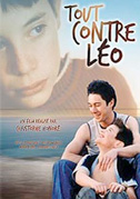 Tout contre Léo